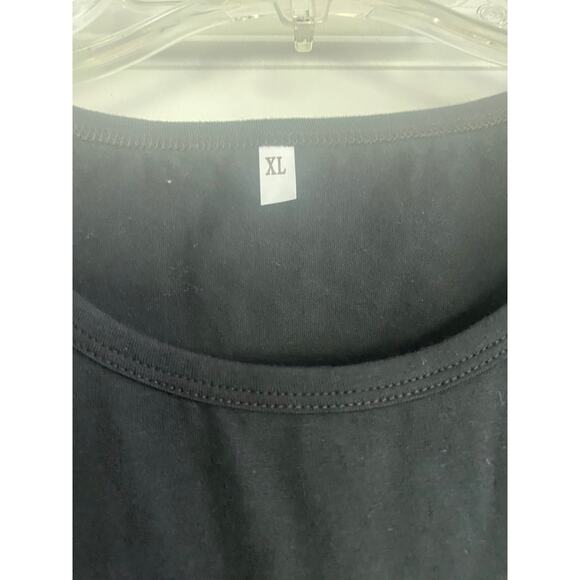 NWOT Women's Size XL T-Shirt Black Mom of the Wild One Short Sleeve Birthday - Picture 3 of 6